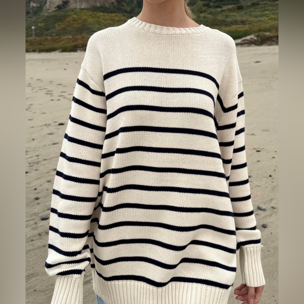 Brandy Melville- Brianna thin stripe sweater